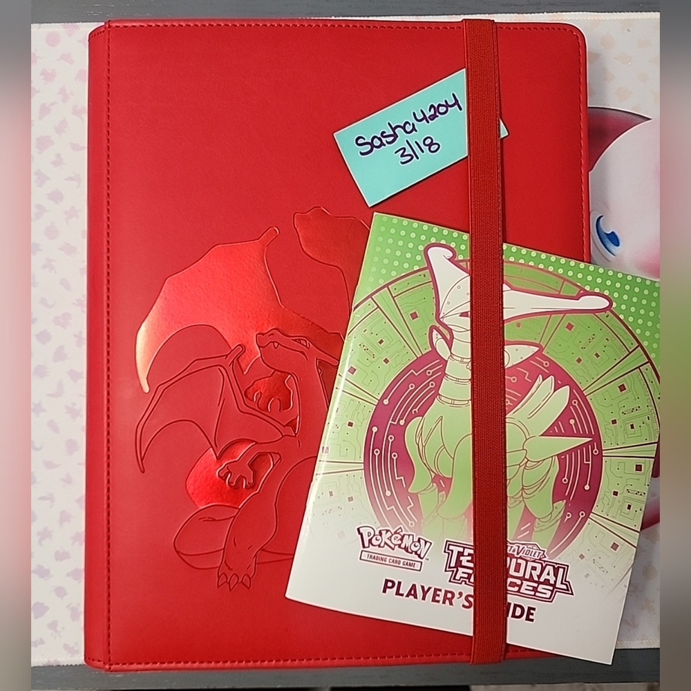 Charizard Ultra PRO Binder (NEW) Included-Temporal Forces Part Master Set MINT